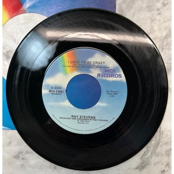 Ray Stevens I Saw Elvis in a UFO / I Used to Be Crazy 45 Pop Parody MCA 1989 - Picture 6 of 6